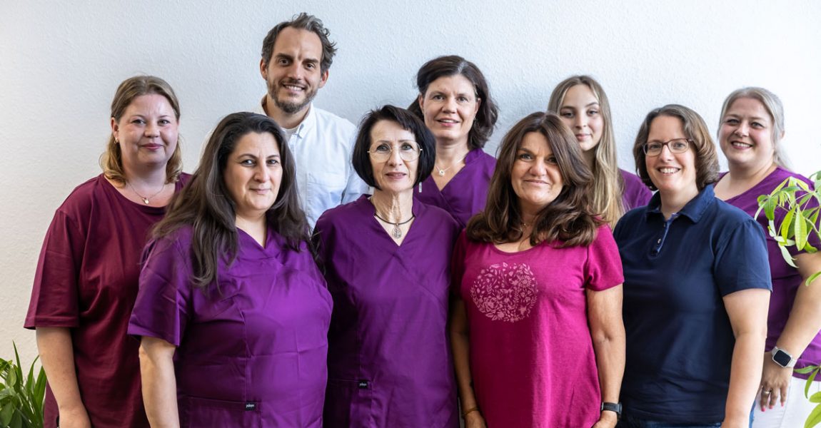 Praxisteam Hausärzte Aachen Mitte Gruppenbild des Praxisteams der Hausärzte Aachen Mitte.